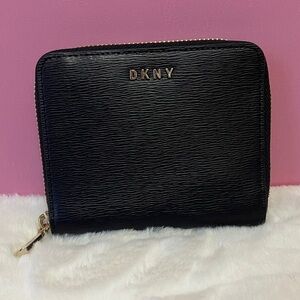 DKNY wallet
